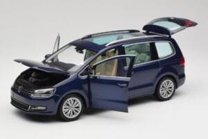 Volkswagen Sharan 7N Shadow Azul Metálico Minichamps 1:18 110051100 Metal - imagem 2 de 8