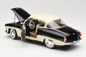 Wartburg 311 Coupe Preto & Bege Revell 1:18 8419 Metal - imagem 5 de 8