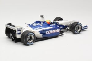 Williams FW24 BMW Launch Version 2002 Minichamps 1:18 80430139187 Metal - imagem 2 de 6