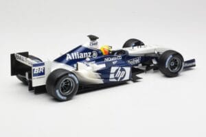 Williams FW26 BMW #4 R. Schumacher F1 2004 Minichamps 1:18 80430309495 Metal - imagem 2 de 6