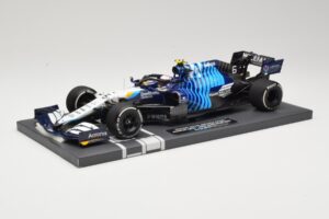Williams Racing Mercedes FW43B #6 N. Latifi Saudi Arabian GP 2021 Minichamps 1:18 117212206 Metal - imagem 2 de 6