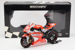 Yamaha YZR-M1 Gauloises Fortuna Yamaha #7 C. Checa MotoGP 2004 Minichamps 1:12 122043007 Metal - imagem 6 de 6