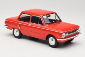 ZAZ 966 Vermelho MCG 1:18 MCG18102 Metal - imagem 4 de 6