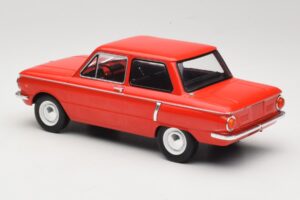 ZAZ 966 Vermelho MCG 1:18 MCG18102 Metal - imagem 5 de 6