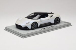 Maserati MC20 Bianco Audace BBR 1:18 P18191AMAS Resina - imagem 2 de 6