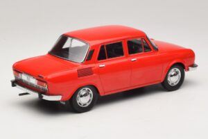 Skoda 100 Vermelho MCG 1:18 MCG18783 Metal - imagem 5 de 6