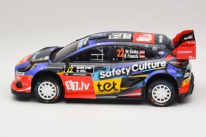 Ford Puma Rally1 #22 M. Sesks / R. Francis Rally Sweden 2025 IXO 1:18 18RMC240 Metal - imagem 3 de 6