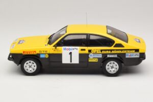 Opel Kadett C GT/E #1 W. Rohrl / H. Menne Westfalen Lippe Rally 1977 MCG 1:18 MCG18651R Metal - imagem 3 de 6