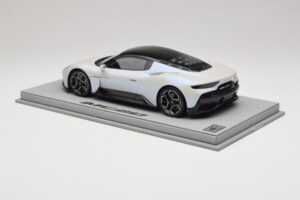 Maserati MC20 Bianco Audace BBR 1:18 P18191AMAS Resina - imagem 4 de 6