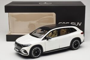 Mercedes EQS SUV X296 Manufaktur Diamond White NZG 1:18 B66960590 Metal - imagem 8 de 8
