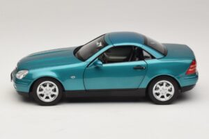 Mercedes SLK R170 Vivianite Green Norev 1:18 183021 Metal - imagem 5 de 10