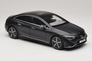 Mercedes EQE V295 Graphite Grey Magno NZG 1:18 B66961108 Metal - imagem 6 de 8