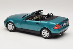 Mercedes SLK R170 Vivianite Green Norev 1:18 183021 Metal - imagem 9 de 10