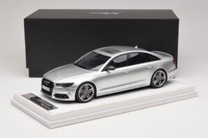 Audi S6 C7 Florett Silver Metallic IVY Merit 1:18 REMC038 Resina - imagem 7 de 7