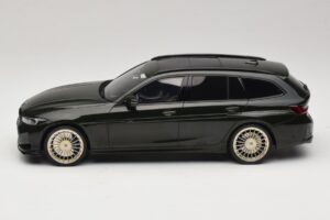 BMW Alpina B3 GT G21 Touring Alpina Green GT Spirit 1:18 GT549 Resina - imagem 3 de 6
