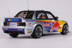 BMW E30 V8 #229 E. Hountondji Red Bull Driftbrothers Drift 2023 Azul Otto 1:18 OT486 Resina - imagem 2 de 5