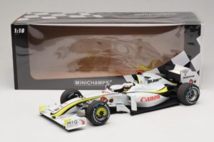 Brawn GP BGP001 #22 J. Button Singapore GP 2009 Minichamps 1:18 180090222 Resina - imagem 7 de 7