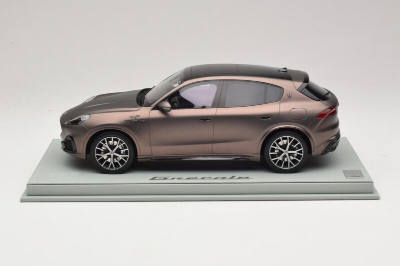 Maserati Grecale Bronze BBR 1:18 P18220FMAS Resina