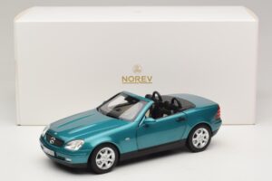 Mercedes SLK R170 Vivianite Green Norev 1:18 183021 Metal - imagem 10 de 10