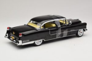 Cadillac Fleetwood Series 60 The Godfather Greenlight 1:18 12949 Metal - imagem 2 de 6