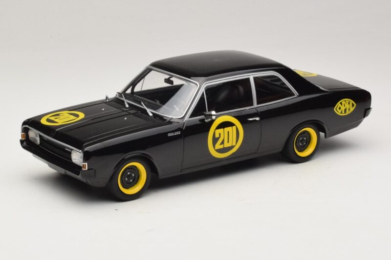 Opel Rekord C #201 Black Widow MCG 1:18 MCG18560 Metal