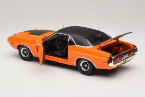 Dodge Challenger R/T Fast & Furious Darden's Car Greenlight 1:18 12846 Metal - imagem 5 de 8