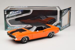 Dodge Challenger R/T Fast & Furious Darden's Car Greenlight 1:18 12846 Metal - imagem 8 de 8