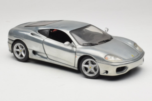 Ferrari 360 Modena Prateado Cromado Hot Wheels 1:18 27774 Metal - imagem 6 de 8
