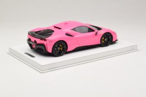 Ferrari SF90 Pack Fiorano Brilhante Qatar Pink BBR 1:18 RACELINE137 Resina - imagem 2 de 7