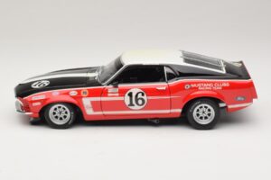 Ford Mustang Boss 302 #16 Bud Moore Engineering G. Follmer Trans-Am 1969 OEM 1:18 FORD006 Metal - imagem 4 de 8