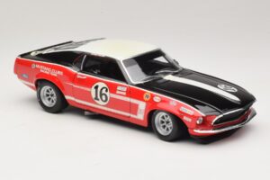 Ford Mustang Boss 302 #16 Bud Moore Engineering G. Follmer Trans-Am 1969 OEM 1:18 FORD006 Metal - imagem 6 de 8