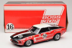 Ford Mustang Boss 302 #16 Bud Moore Engineering G. Follmer Trans-Am 1969 OEM 1:18 FORD006 Metal - imagem 8 de 8