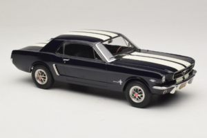 Ford Mustang Nightmist Blue Norev 1:18 182805 Metal - imagem 4 de 6