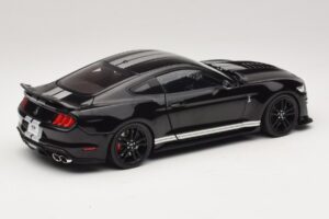 Ford Mustang Shelby GT500 S550 Preto IXO 1:18 U18RDC002-FO Metal - imagem 3 de 8