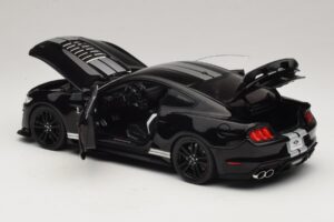Ford Mustang Shelby GT500 S550 Preto IXO 1:18 U18RDC002-FO Metal - imagem 5 de 8