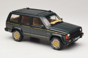 Jeep Cherokee XJ Limited Dark Hunter Green Otto 1:18 OT1340 Resina - imagem 4 de 6