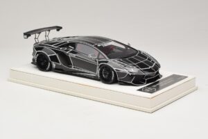 Lamborghini Aventador Liberty Walk TRON Preto Brilhante JUC 1:18 J32-14 Resina - imagem 4 de 7