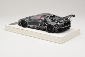Lamborghini Aventador Liberty Walk TRON Preto Brilhante JUC 1:18 J32-14 Resina - imagem 5 de 7