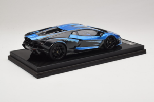 Lamborghini Revuelto Blue Black IVY Merit 1:18 REMC040 Resina - imagem 3 de 7