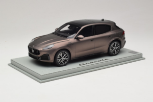 Maserati Grecale Bronze BBR 1:18 P18220FMAS Resina - imagem 2 de 7
