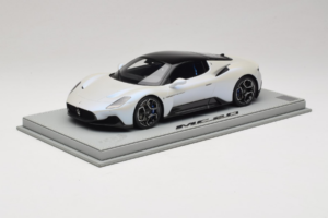Maserati MC20 Bianco Audace BBR 1:18 P18191AMAS Resina - imagem 2 de 6