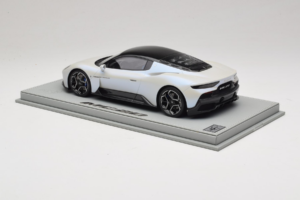 Maserati MC20 Bianco Audace BBR 1:18 P18191AMAS Resina - imagem 4 de 6