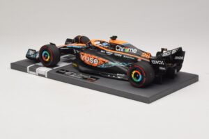 McLaren MCL36 O. Piastri Abu Dhabi Test 2022 Minichamps 1:18 537221828 Resina - imagem 5 de 7