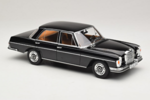 Mercedes 280 SE W108 Preto Norev 1:18 183360 Metal - imagem 6 de 8