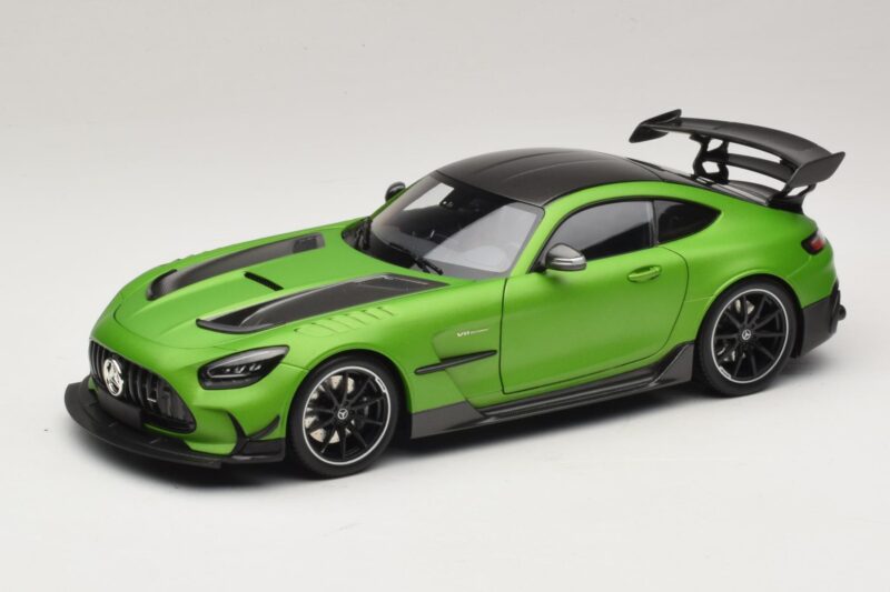 Mercedes AMG GT Black Series C190 Matt Green Metallic Minichamps 1:18 110032022 Metal