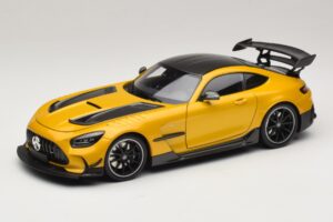 Mercedes AMG GT Black Series C190 Solarbeam Yellow Metallic Minichamps 1:18 110032021 Metal