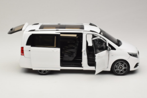 Mercedes V-Class W447 AMG Line Branco Norev 1:18 183876 Metal - imagem 4 de 8