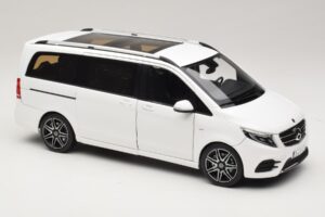 Mercedes V-Class W447 AMG Line Branco Norev 1:18 183876 Metal - imagem 6 de 8