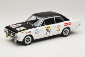 Opel Commodore A #29 J-L. Clarr / J-P. Peyroux Tour de France Automobile 1971 MCG 1:18 MCG18562R Metal