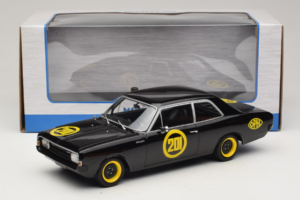 Opel Rekord C #201 Black Widow MCG 1:18 MCG18560 Metal - imagem 6 de 6